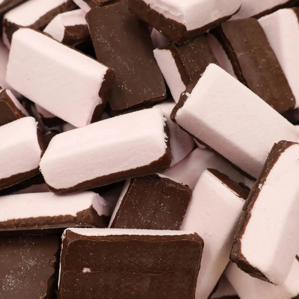 Aardbei Spekken Chocolade (110 gram)